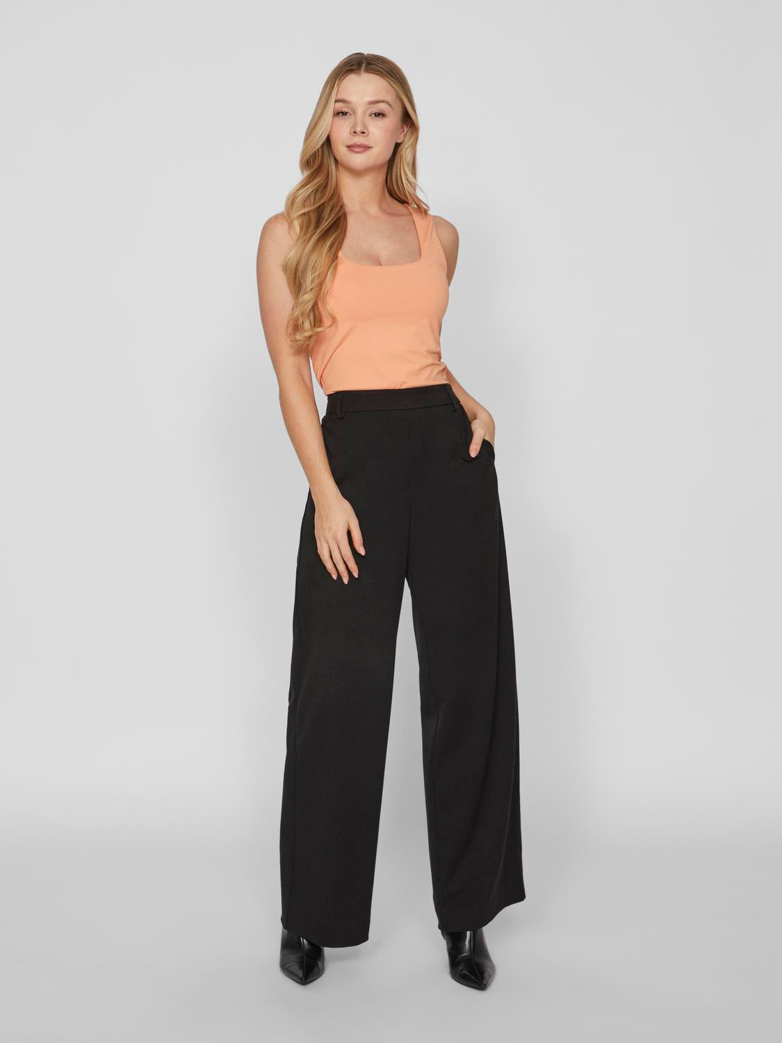 VIKENZA Tank Top - Shell Coral